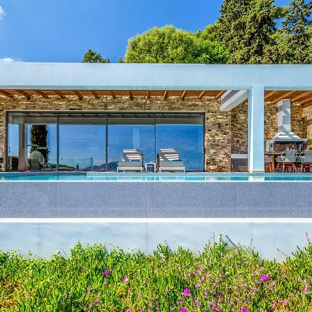 Alkyonides Wing Villa