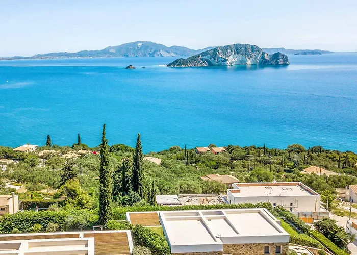 Alkyonides Wing Villa *